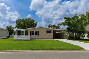 1220 Dustin Dr, Lady Lake, FL 32159 - Photo 1