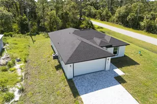 3602 Gillot Blvd, Port Charlotte, FL 33981 - Photo 4