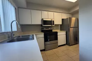 206 Watts Ln, Kissimmee, FL 34743 - Photo 4