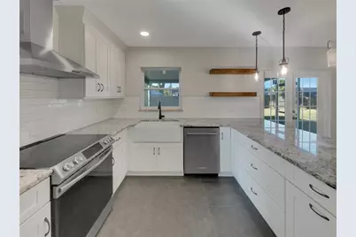 3305 Peacock Lane, Mulberry, FL 33860 - Photo 2