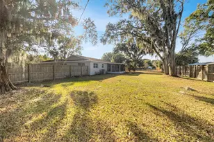 3305 Peacock Ln, Mulberry, FL 33860 - Photo 18