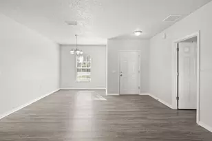 303 Bangor Way, Kissimmee, FL 34758 - Photo 4