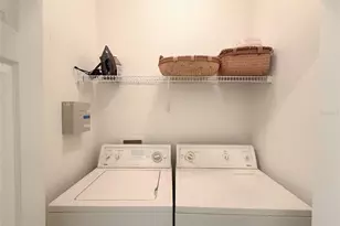 329 Windsor Pl, Davenport, FL 33896 - Photo 10