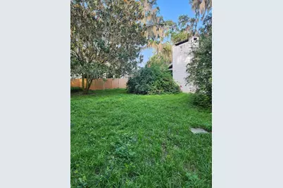 1208 Lake Shore Boulevard, Tavares, FL 32778 - Photo 8