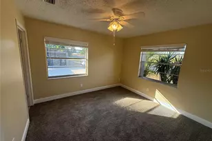 2305 26th Ave W, Bradenton, FL 34205 - Photo 8
