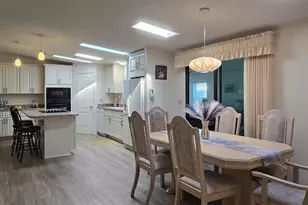 927 Yew St, Sebastian, FL 32976 - Photo 12