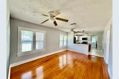 2120 46th Av N, Saint Petersburg, FL 33714 - Photo 10