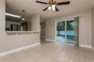 10729 Satinwood Cir, Orlando, FL 32825 - Photo 6