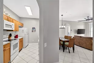 8101 Coconut Palm Way, Kissimmee, FL 34747 - Photo 6