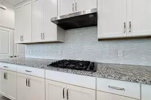 2244 Antilles Club Dr, Kissimmee, FL 34747 - Photo 10