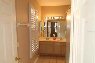 7412 Green Tree Dr, Orlando, FL 32819 - Photo 8