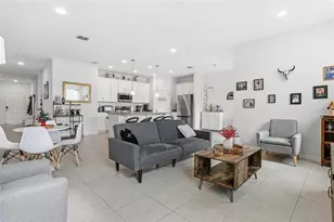 24409 Sunnys Halo Wy, Sorrento, FL 32776 - Photo 4