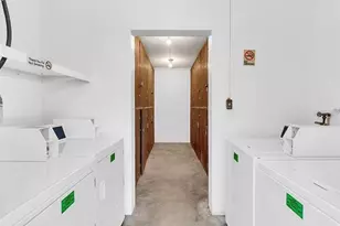 1014 E South St, Orlando, FL 32801 - Photo 6