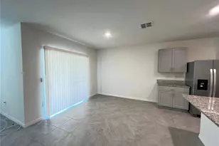 536 Emily Gln St, Deland, FL 32724 - Photo 10