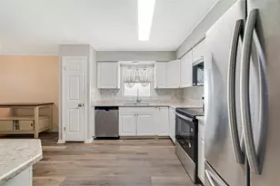 3215 Troy Ave, Lakeland, FL 33803 - Photo 6