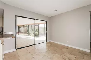 1303 Sandalwood Dr, Plant City, FL 33563 - Photo 6