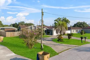 508 Glade Ct, Kissimmee, FL 34758 - Photo 2