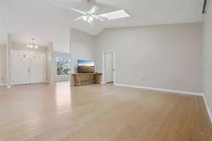 6610 Pampus Dr, Orlando, FL 32819 - Photo 6