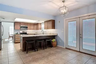 1807 Virginia Ct, Tavares, FL 32778 - Photo 20