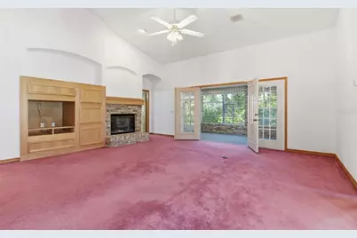 2409 S Spring Garden Avenue, Deland, FL 32720 - Photo 8