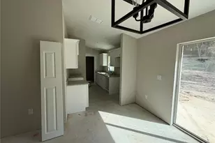 754 W Deacon Pl, Citrus Springs, FL 34434 - Photo 4