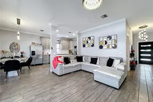 160 Tuscany Pointe Ave, Orlando, FL 32807 - Photo 10