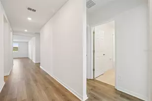 4505 Eagle Perch Ct, Saint Cloud, FL 34772 - Photo 4