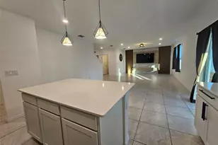 3928 Capri Coast Dr, Plant City, FL 33565 - Photo 10