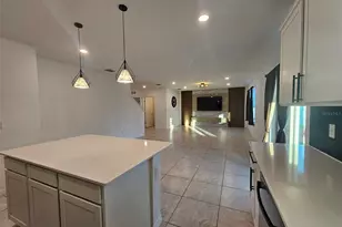 3928 Capri Coast Dr, Plant City, FL 33565 - Photo 6