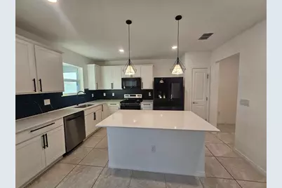 3928 Capri Coast Drive, Plant City, FL 33565 - Photo 12