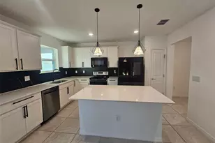 3928 Capri Coast Dr, Plant City, FL 33565 - Photo 12