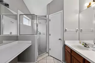 6516 Piccadilly Ln, Orlando, FL 32835 - Photo 10