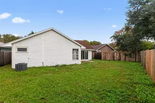 6516 Piccadilly Ln, Orlando, FL 32835 - Photo 24