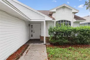 6516 Piccadilly Ln, Orlando, FL 32835 - Photo 2