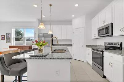 1580 Blue Lagoon Circle, Mascotte, FL 34753 - Photo 10