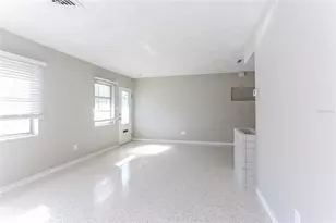 7941 23rd Ave N, Saint Petersburg, FL 33710 - Photo 4