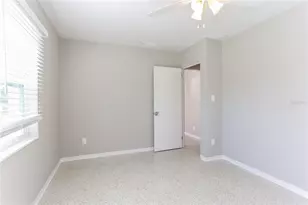 7941 23rd Ave N, Saint Petersburg, FL 33710 - Photo 8