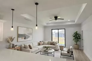 1043 Albany Ave, Lehigh Acres, FL 33971 - Photo 8