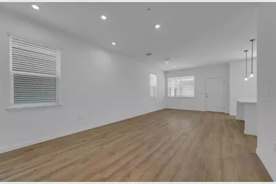 547 Orient Avenue, Debary, FL 32713 - Photo 4