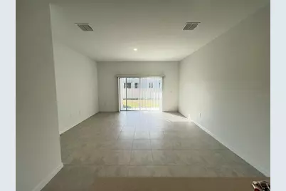 2961 Skyline Loop, Kissimmee, FL 34758 - Photo 2