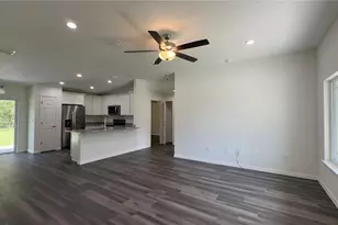 122 Malauka Loop, Ocklawaha, FL 32179 - Photo 2