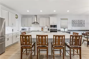 594 Via Bella Ct, Howey in the Hills, FL 34737 - Photo 4