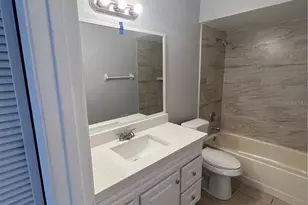 2812 Hunt Club Ln, Orlando, FL 32826 - Photo 4