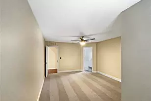 13 Buffalo View Ln, Palm Coast, FL 32137 - Photo 10