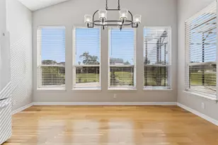 23518 Oak Prairie Cir, Sorrento, FL 32776 - Photo 12