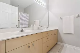 23518 Oak Prairie Cir, Sorrento, FL 32776 - Photo 30