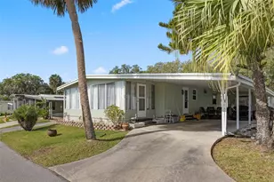 8 Cocos Plumosa Dr, Eustis, FL 32726 - Photo 4