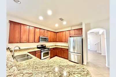 11210 Roseate Drive, Tampa, FL 33626 - Photo 6