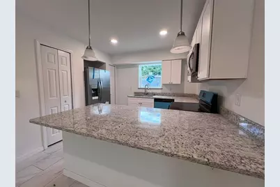 5317 Curry Ford Road #L104, Orlando, FL 32812 - Photo 4