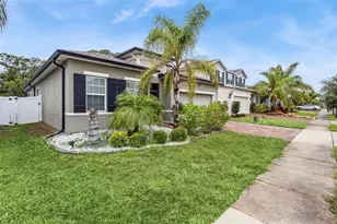 297 Siesta Vista Ct, Davenport, FL 33896 - Photo 2